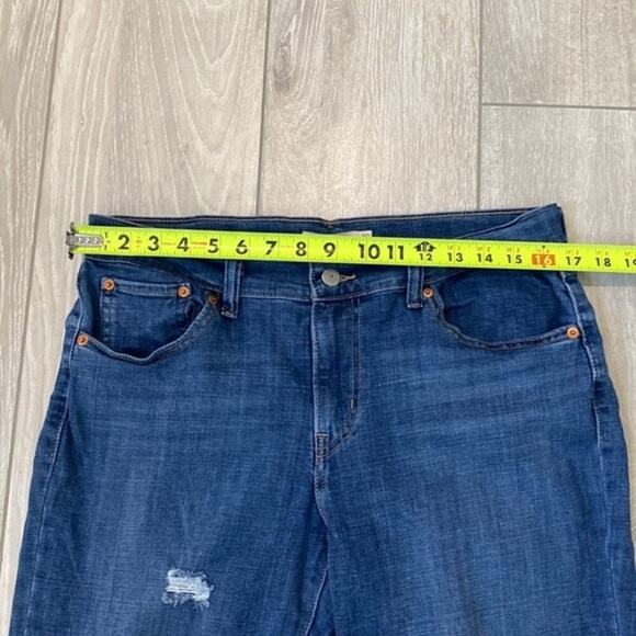 Levis Boyfriend Jeans Distressed Cropped Medium Wash Blue Denim Stretch Size 30 - Picture 8 of 11